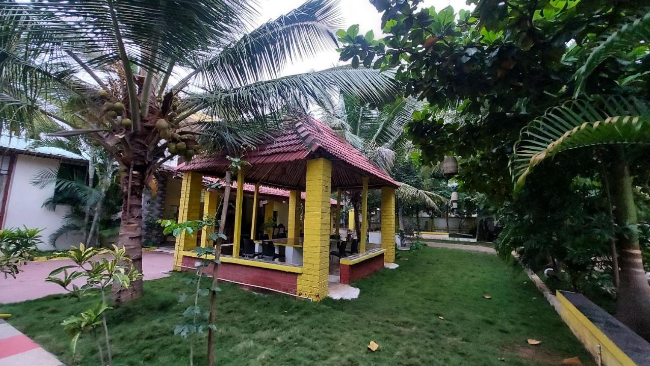 Holiyday In Vgf Farm House Danishpet Exterior photo